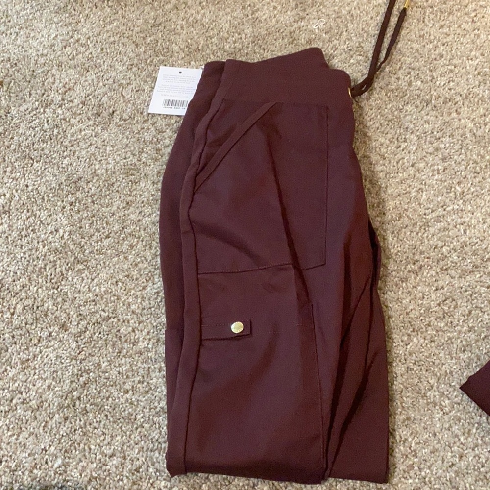 Jaanuu XS Raisin Jogger Scrub Pants